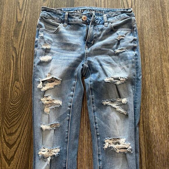 American Eagle The Dream Skinny Jeans Distressed High Rise Raw Hem Blue Size 2 - Picture 4 of 11
